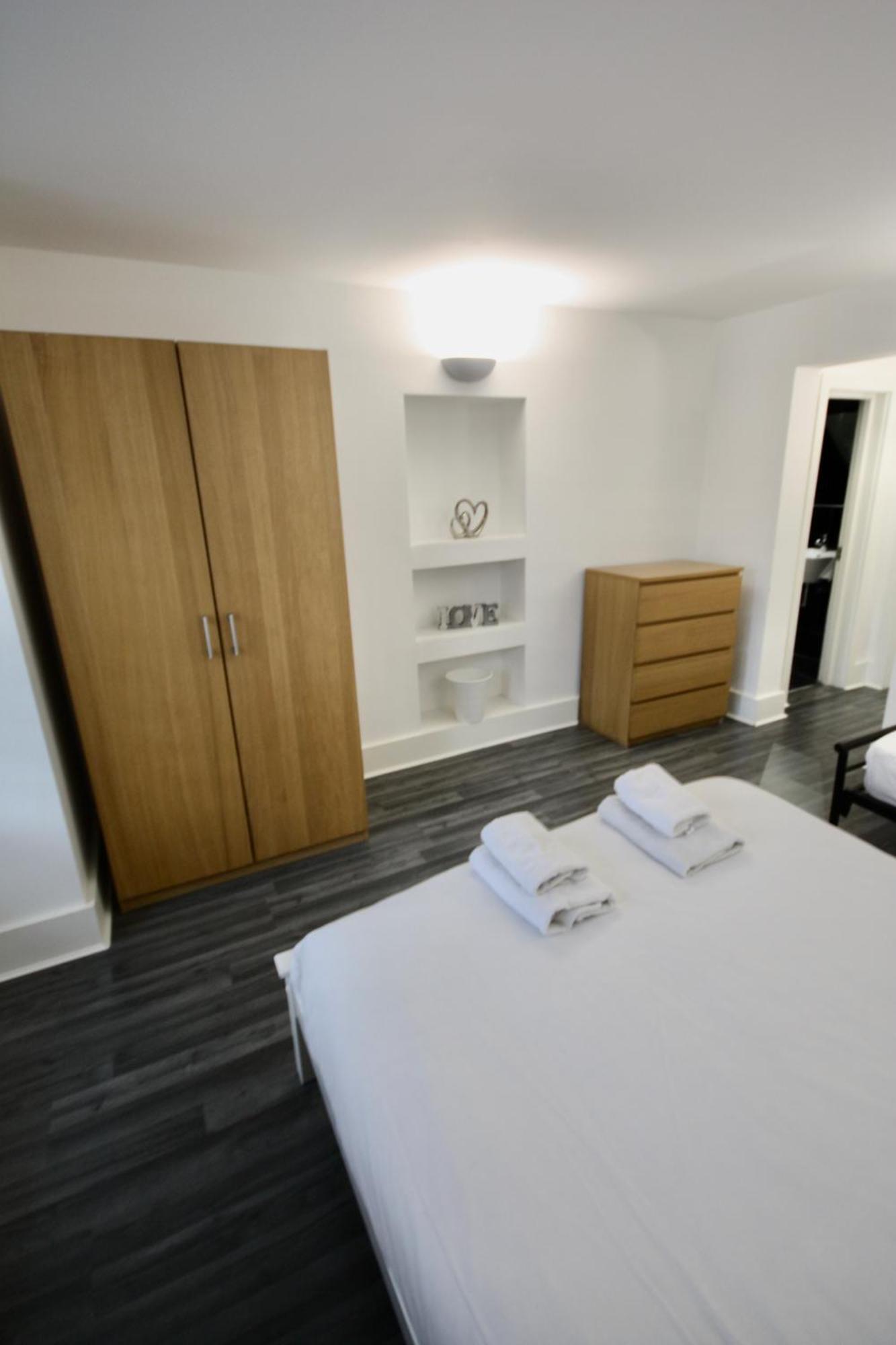 Bournemouth Hot Tub & Sauna Holiday Let Exterior foto